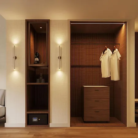 Tivoli Hotel 4*