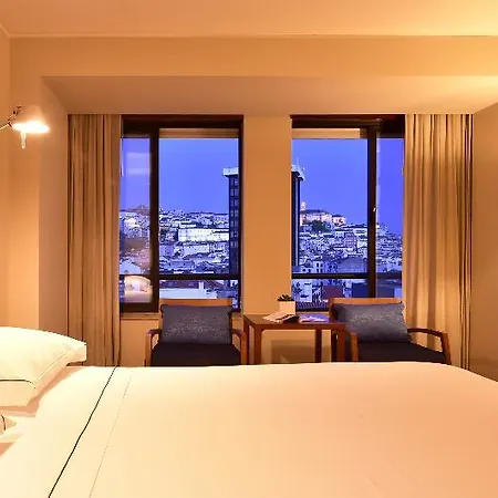 Tivoli 4* コインブラ