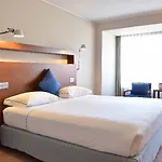 Tivoli מלון 4*