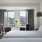 Tivoli Hotel 4*