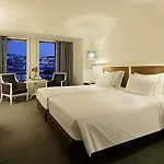 מלון Tivoli 4*