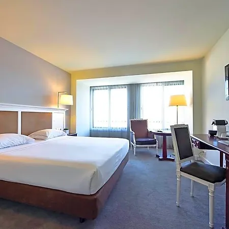 Tivoli Hotel