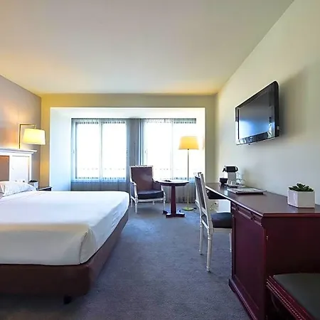 Tivoli Hotel