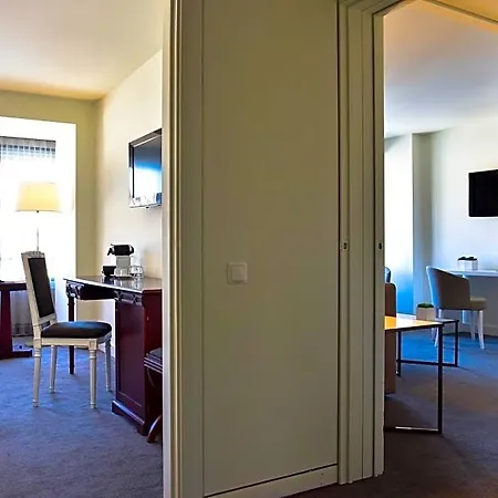 Hotel Tivoli 4*