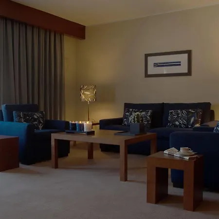Tivoli Hotel 4*